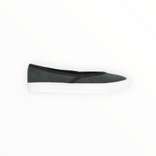 FUCHSIA Crossover Flats - Gray