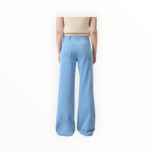 Closed Aria Flared Jeans - Light Blue