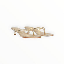 Schutz Carolyn Metallic Leather Sandal - Platinum