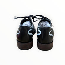 Esquival Handpainted Wingtip - Black
