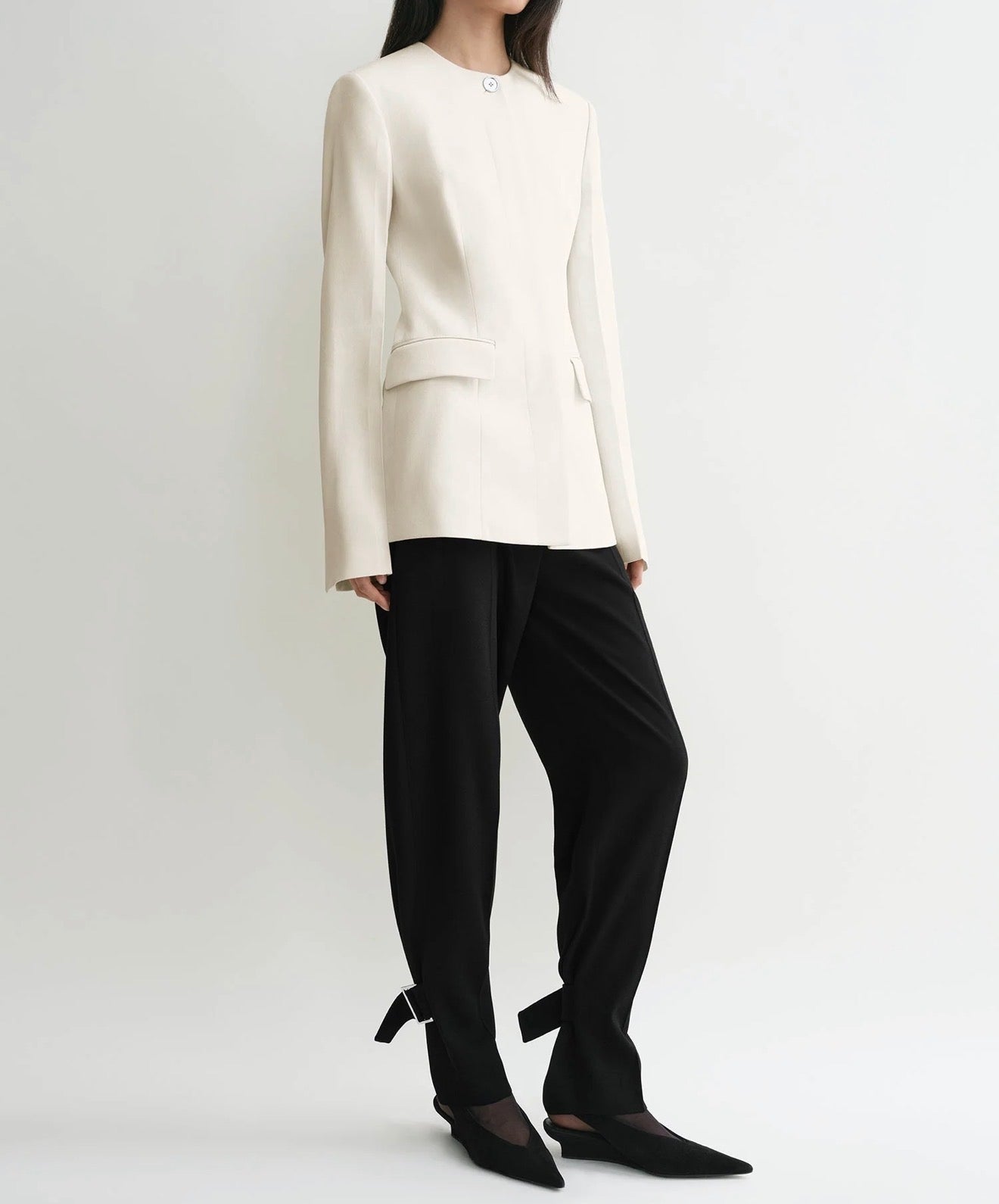 TOTÊME Collarless Cinched Jacket - Ecru
