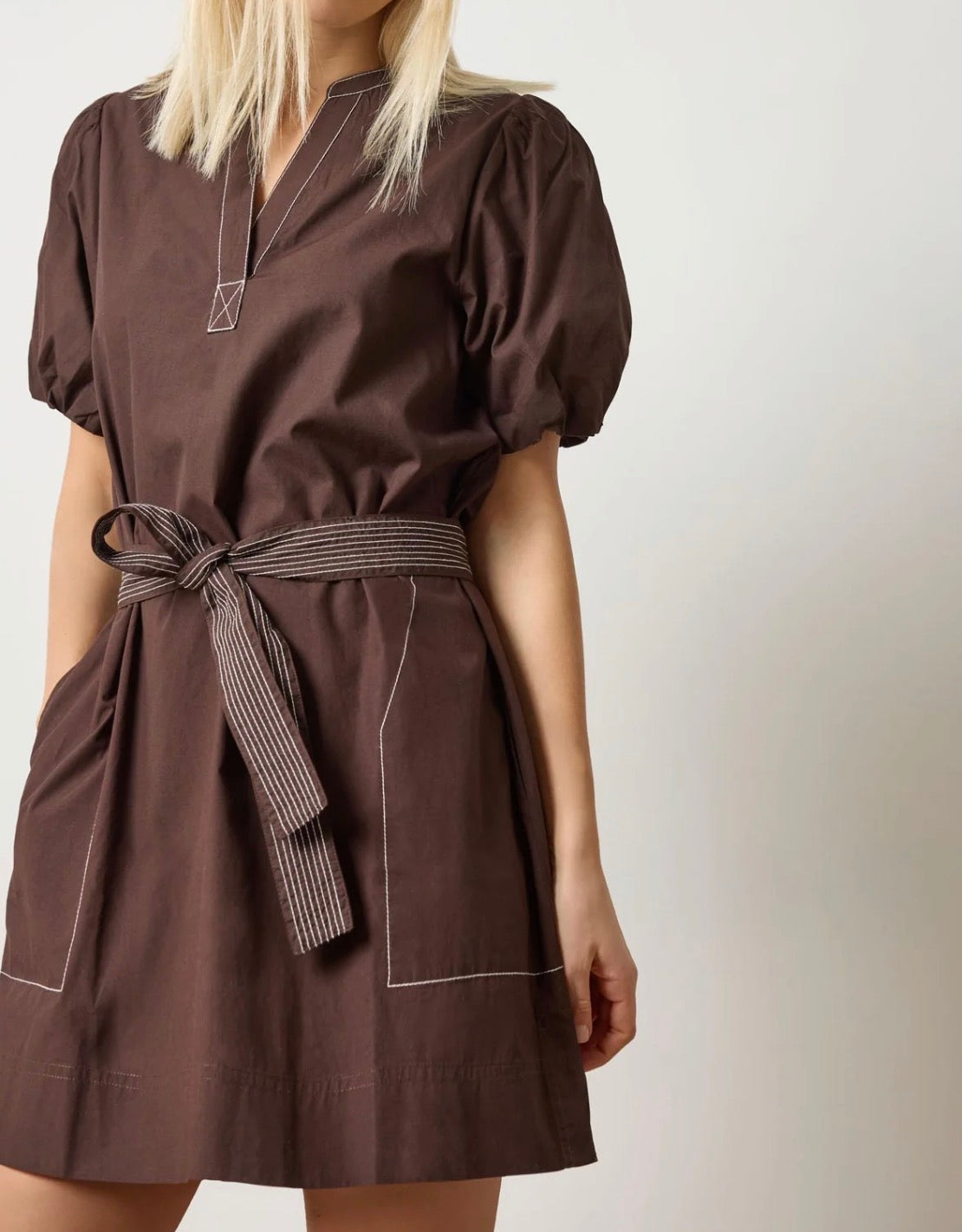 LILLA|P Shirred Sleeve Split Neck Dress - Espresso