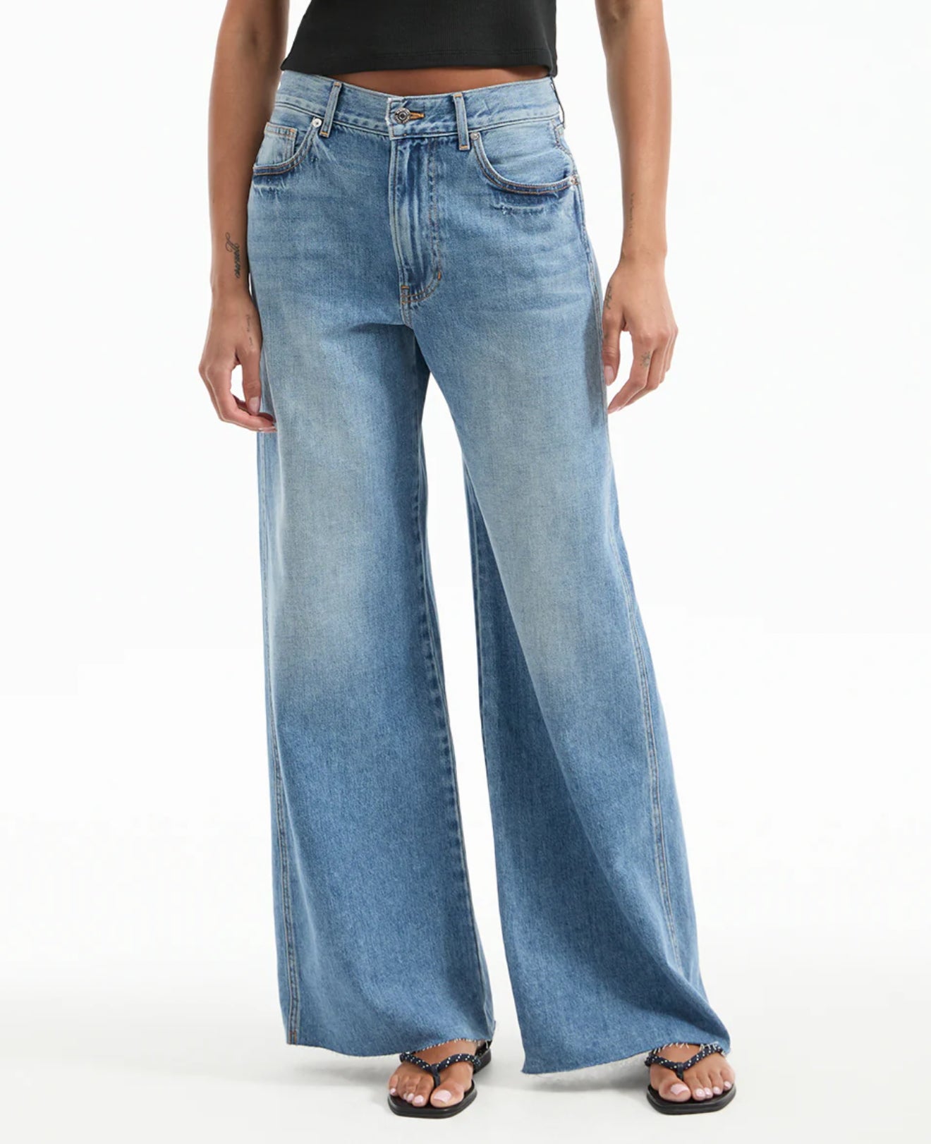 Veronica Beard Kasey Wide-Leg Jean - Dusted Glare