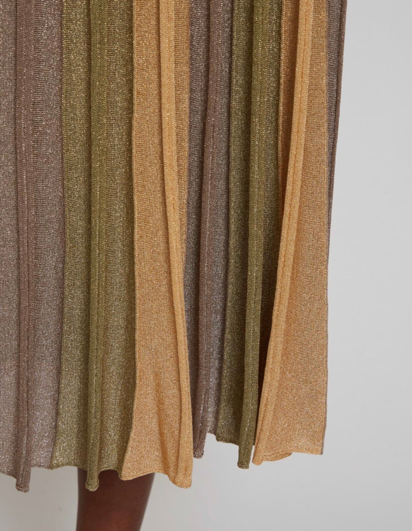 Maison Lurex Gala Pleated Skirt - April Moon/Green