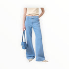 Closed Aria Flared Jeans - Light Blue