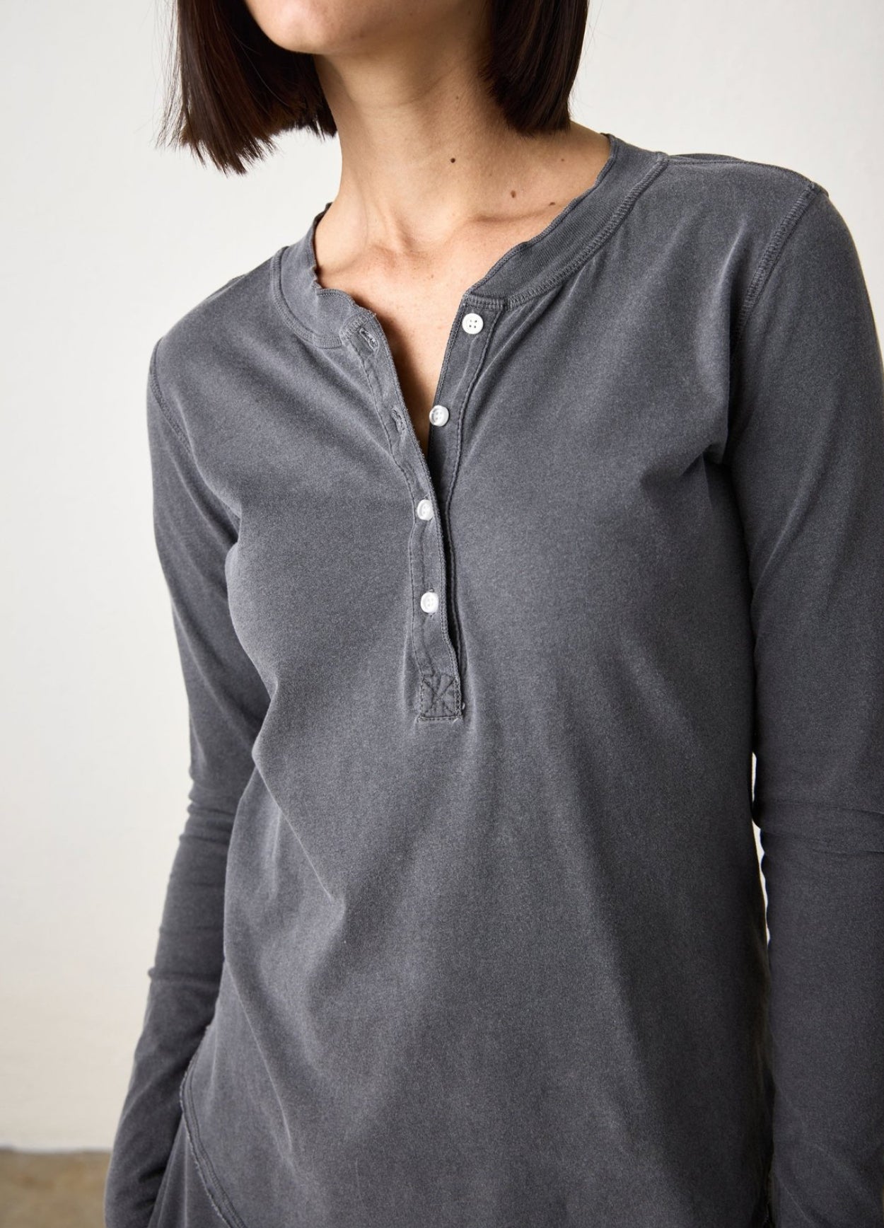 NSF Hal Fine Jersey Henley - Fume