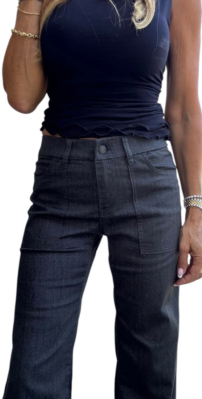 Bevy Flog Romi - Black Wash