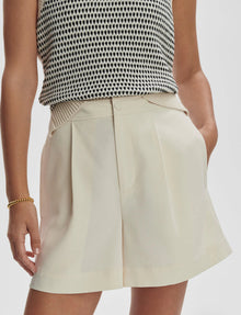 Varley Mariya Easy Pleat Short 4.5" - Birch