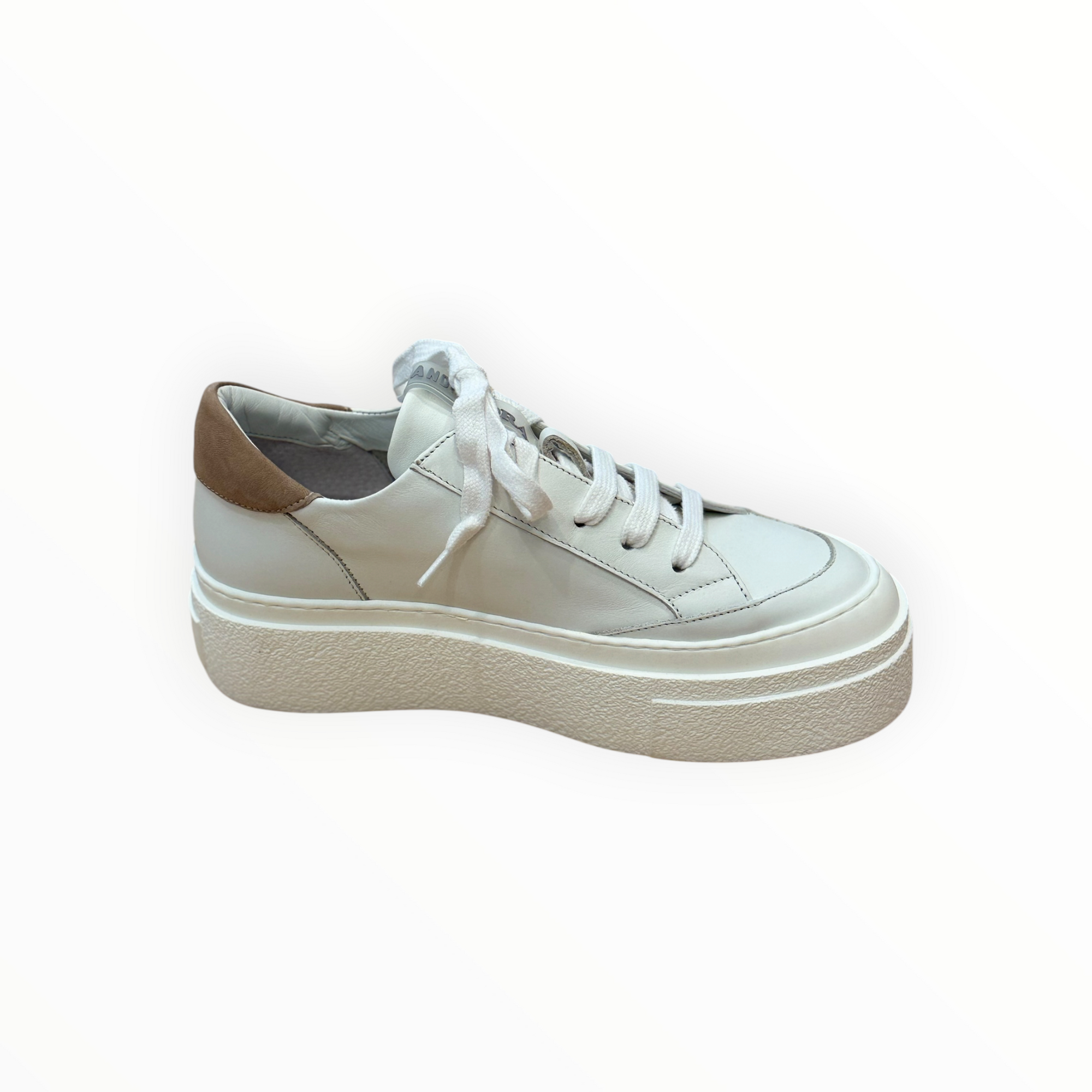 Andia Fora Izar Sneaker - White