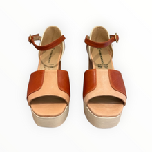 Regina Romero Poppy Daphne Platform - Terracotta