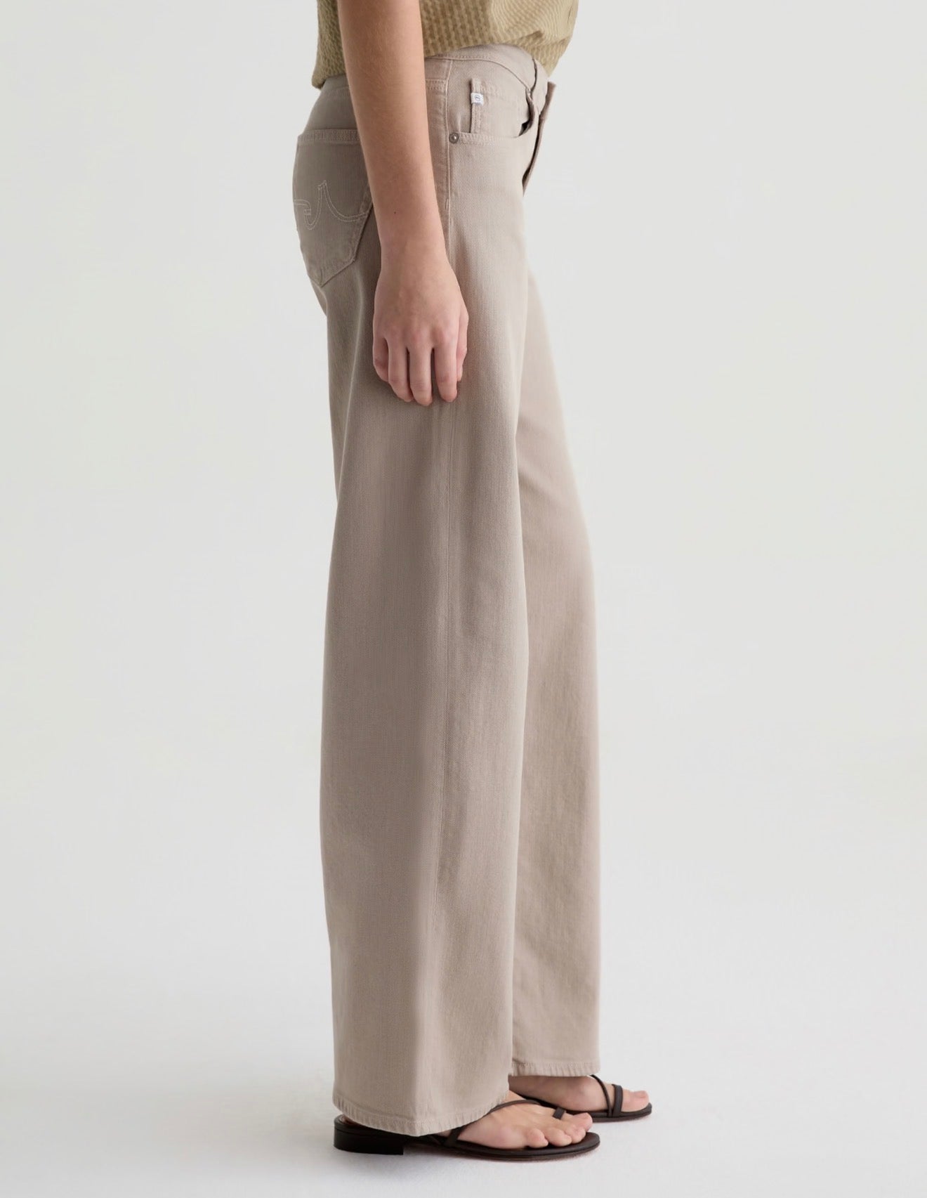 AG Jeans Adria Low-Rise Wide Leg Pant - Simple Taupe
