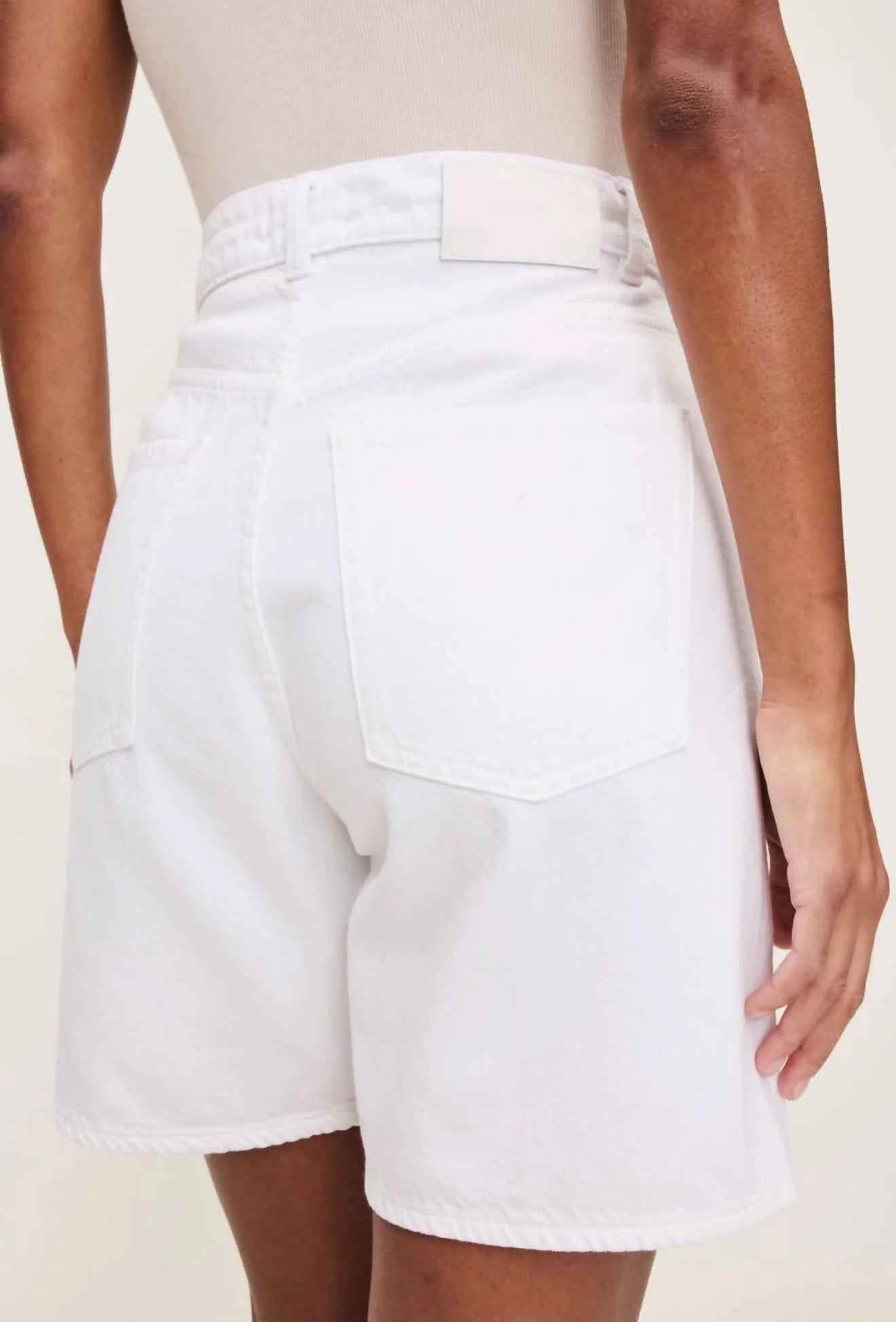 DL1961 Taylor Aura Drawstring Shorts - White Drawcord