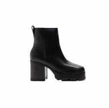 Schutz 240 Platform Boot - Black