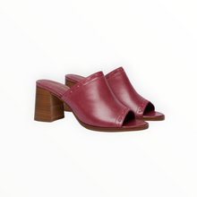 Vanessa Bruno Mules - Raspberry
