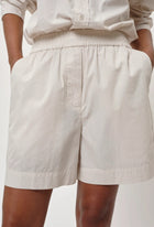 Herskind Alma Shorts - Creme Pinstripe