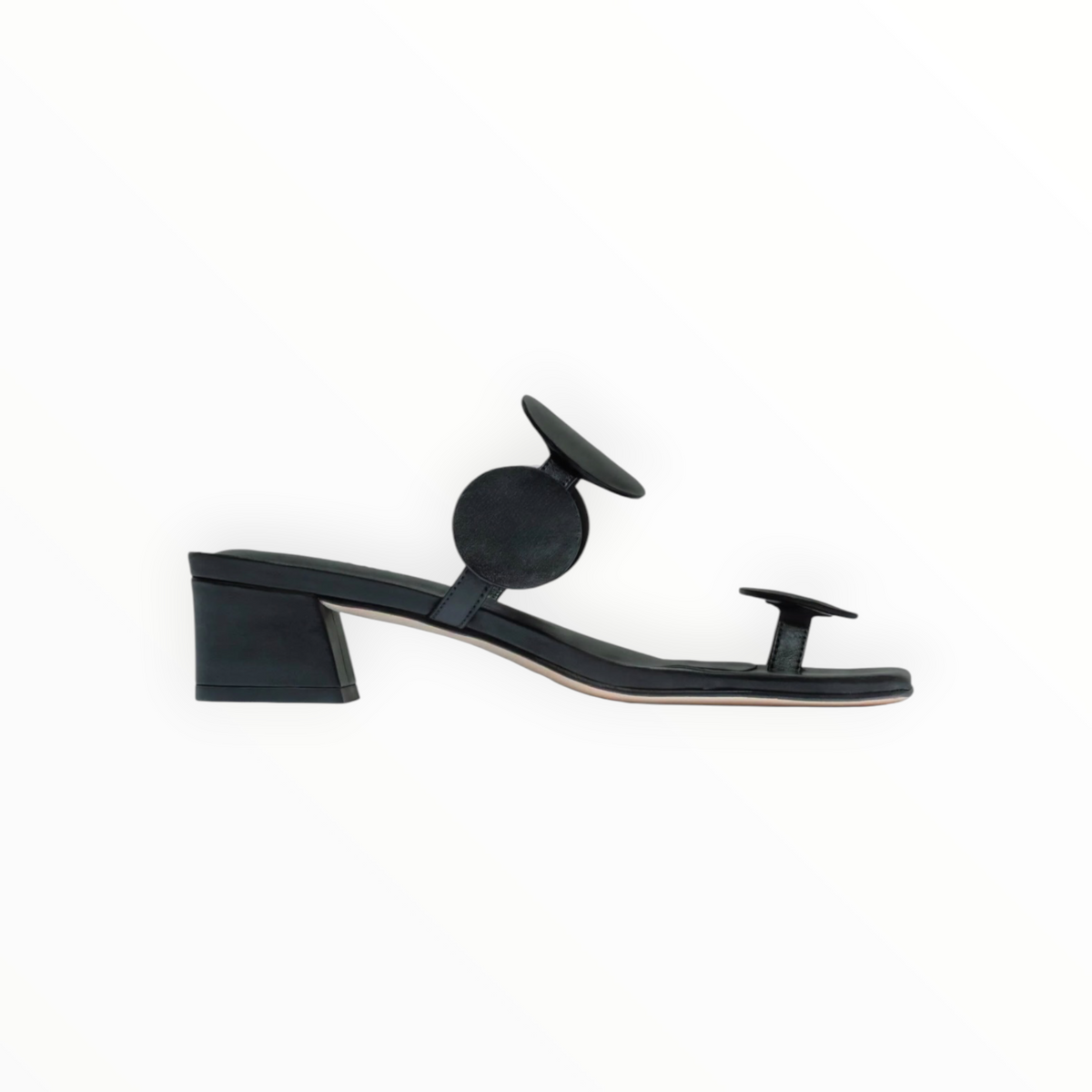 BERNARDO Jupiter Moon Low Heel Sandal - Black Antique Calf