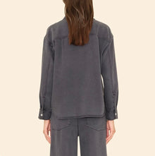 XiRENA Gia Shirt - Almost Black