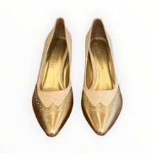 Claire Flowers Lauren Pumps - Cream/Gold