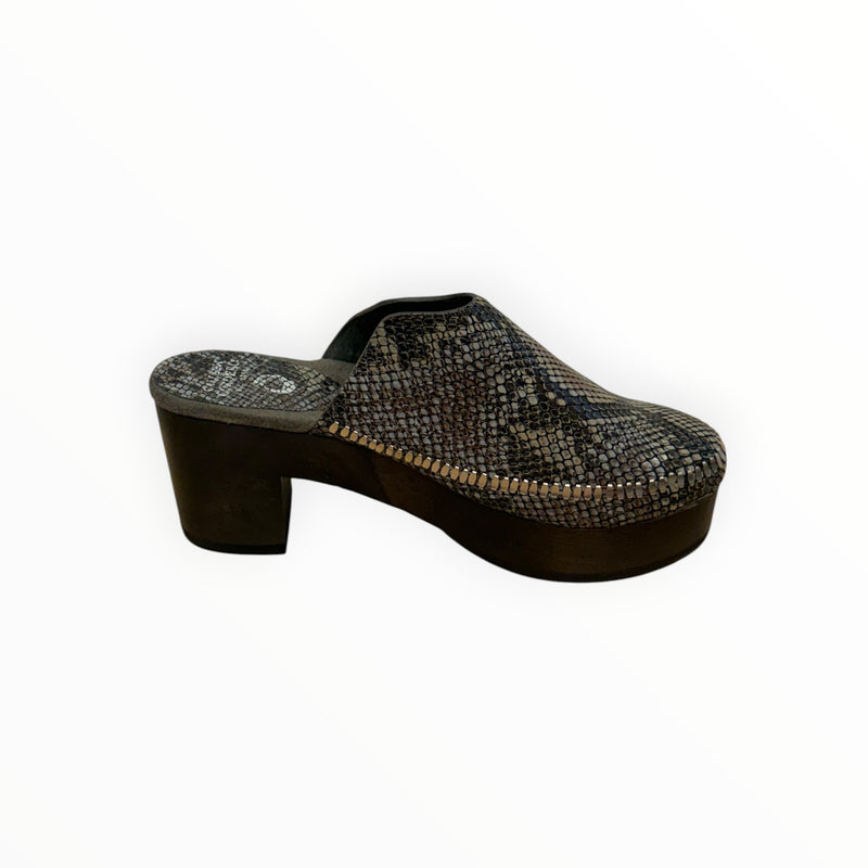Calleen Cordero Macci Clog - Grey Snake Multi