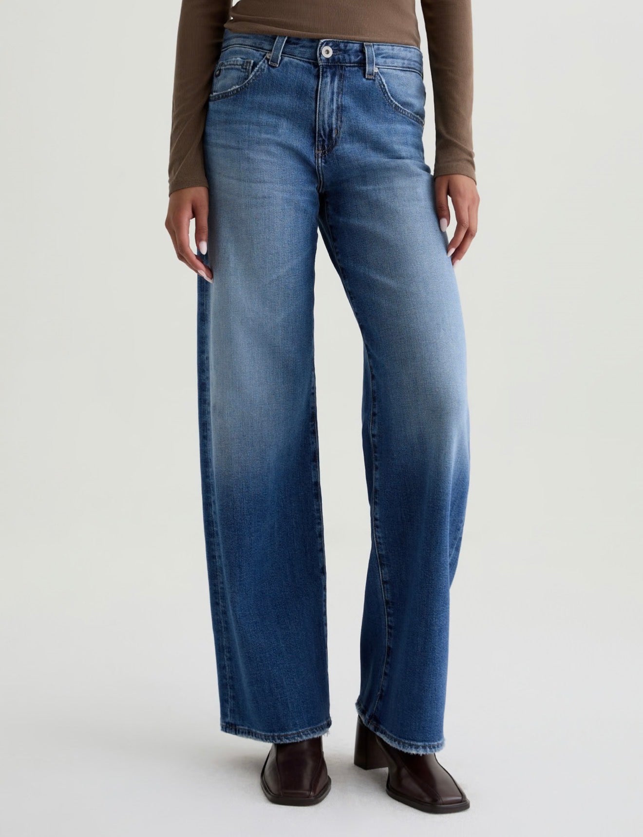 AG Jeans Adria Low-Rise Wide Leg Pant - Headline