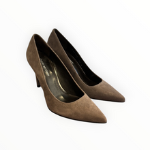 Stuart Weitzman Tally Londra Suede Pump