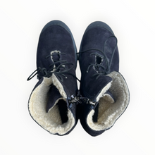 Lofina Lace Up Suede Boots W/Shearling Interior - Navy