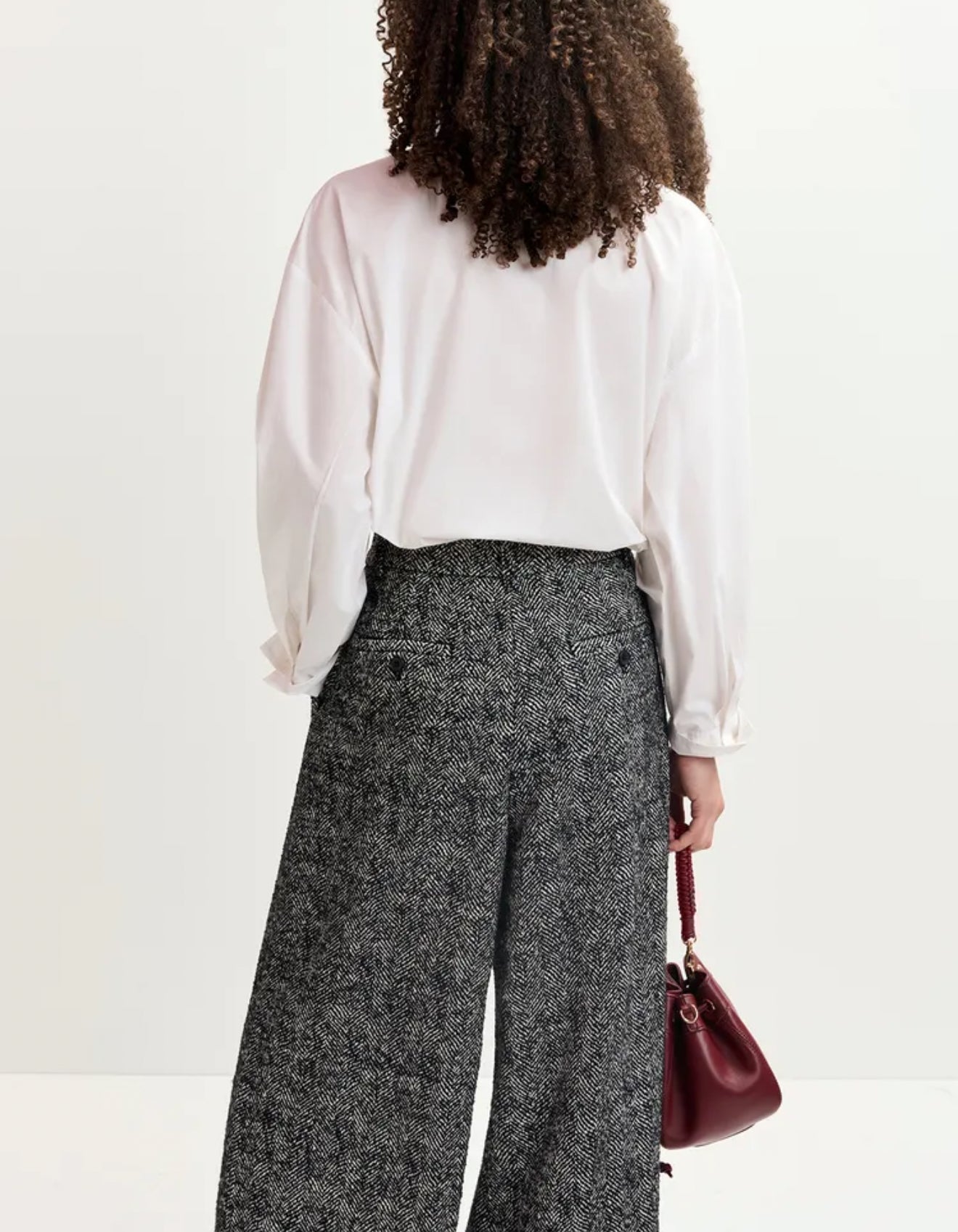 Essentiel Antwerp Gdog Sequin & Beaded Embroideries Shirt - White