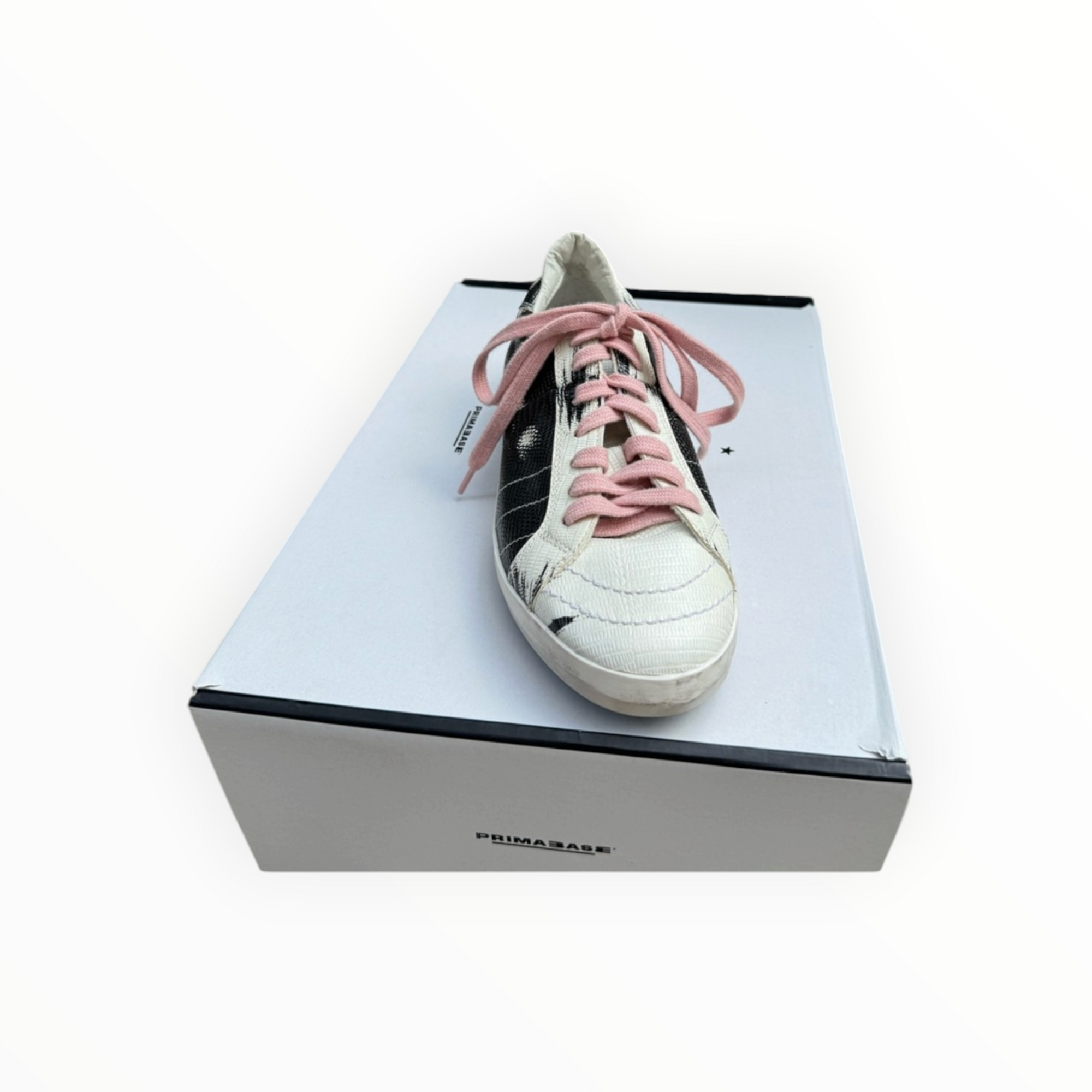 Primabase Painted Sneaker W/Pink Laces - White