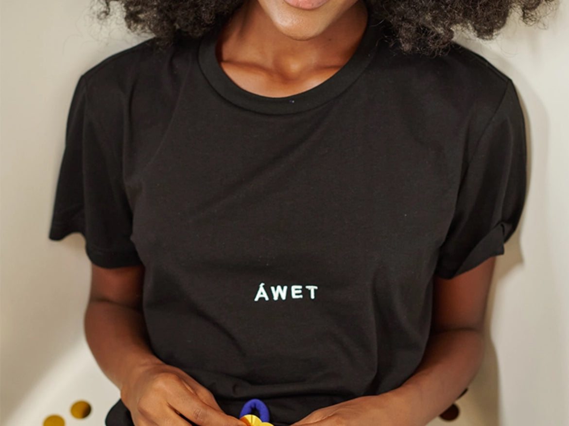 ÁWET Unisex Nolita Tee - Black