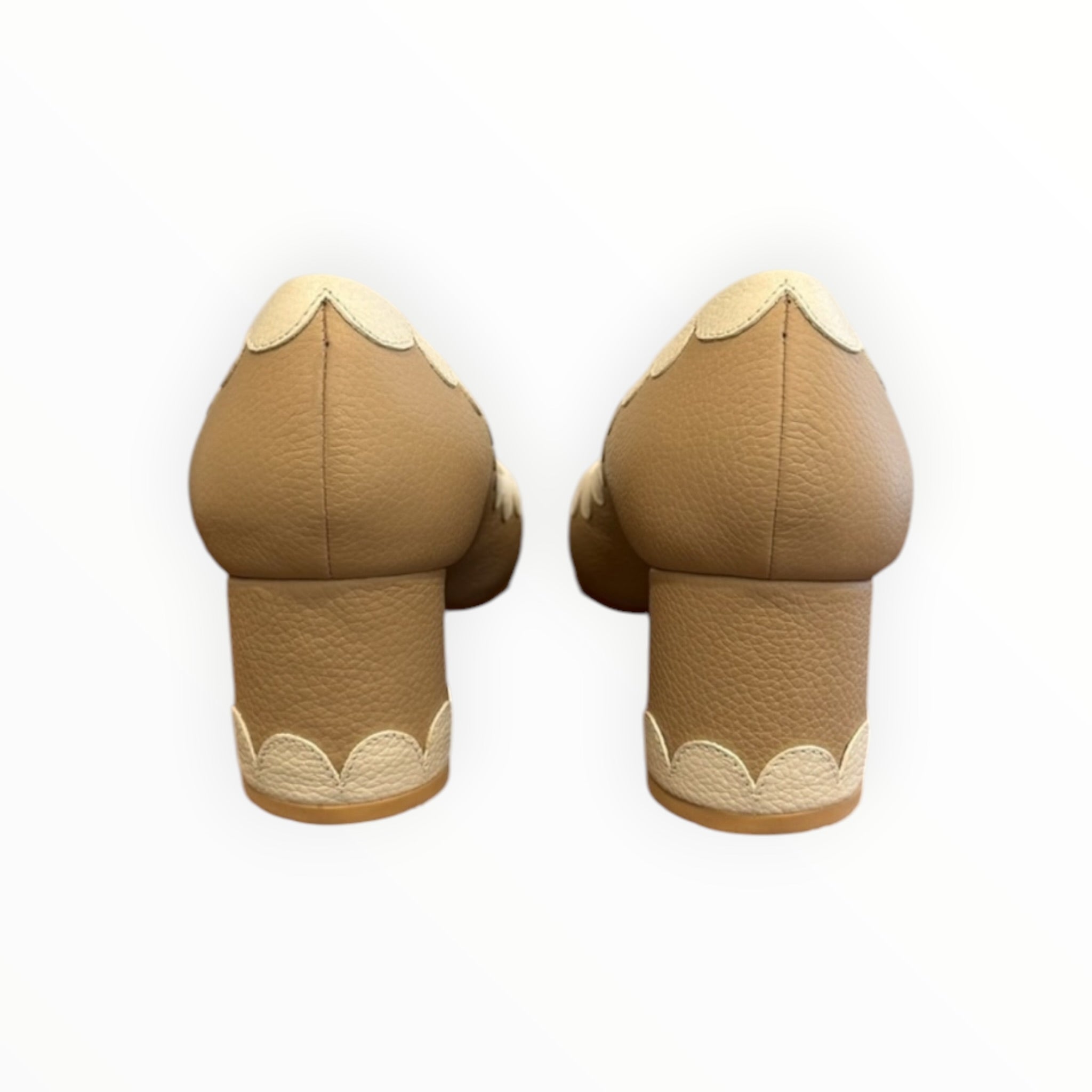 BUTRICH Melanie Midi Pump - Sand/Off-White