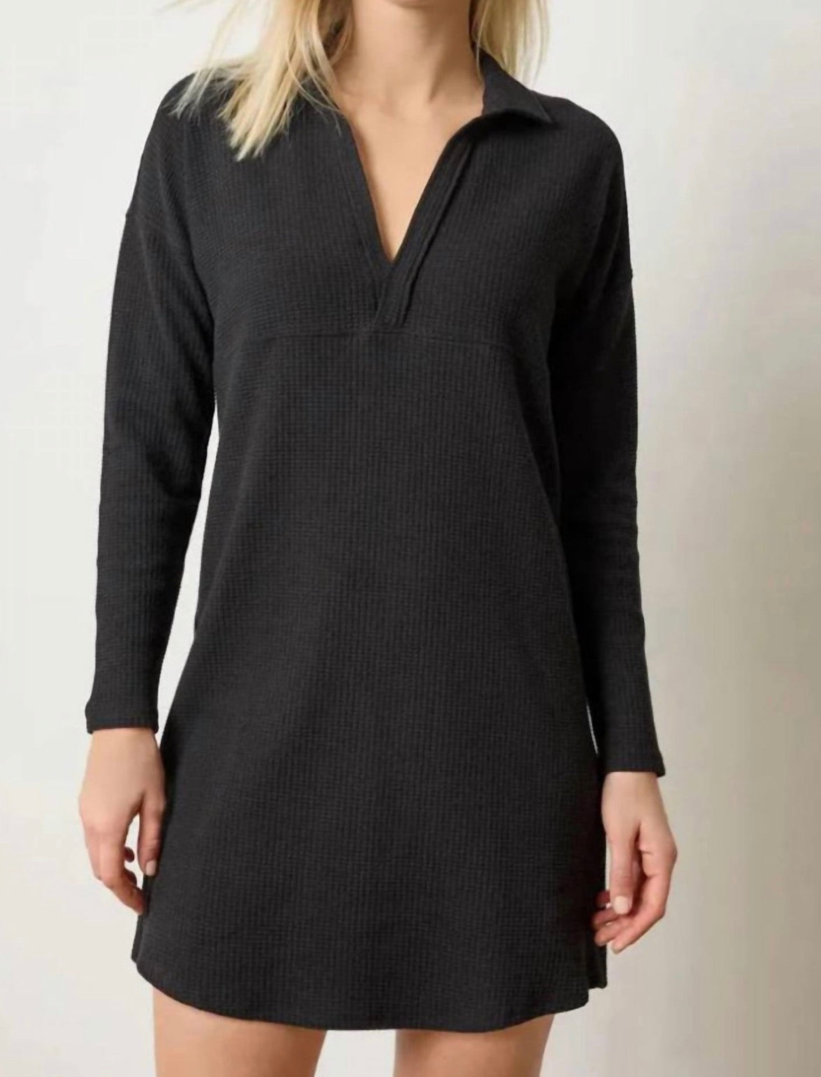 LILLA|P Split Neck Collared Dress - Black
