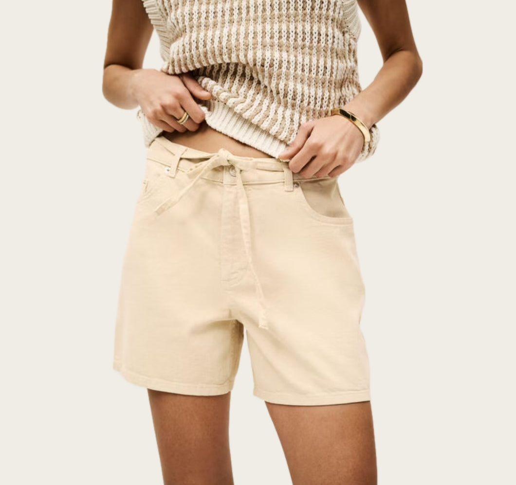 ba&sh Facha Shorts - Off-White