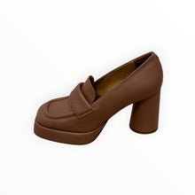 Halmanera Lara 21 Platform - Old Rum