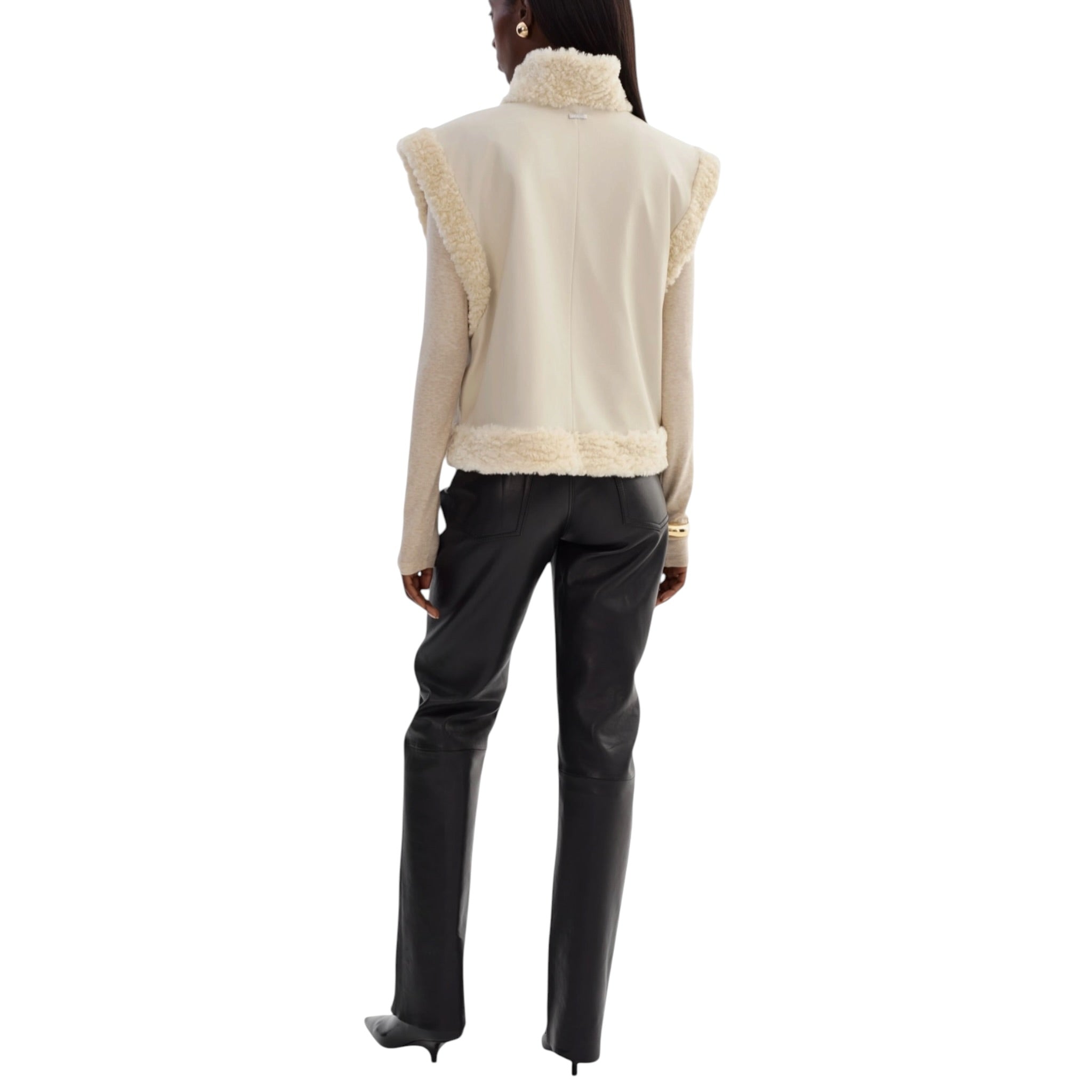Lamarque Dua Reversible Sherpa Vest - Ecru
