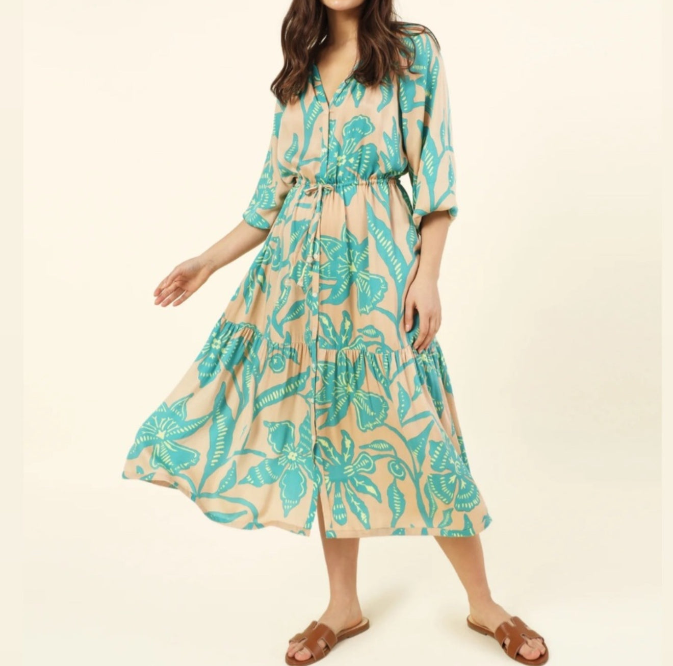 Omika Emerson Midi Dress - Lia Tropic