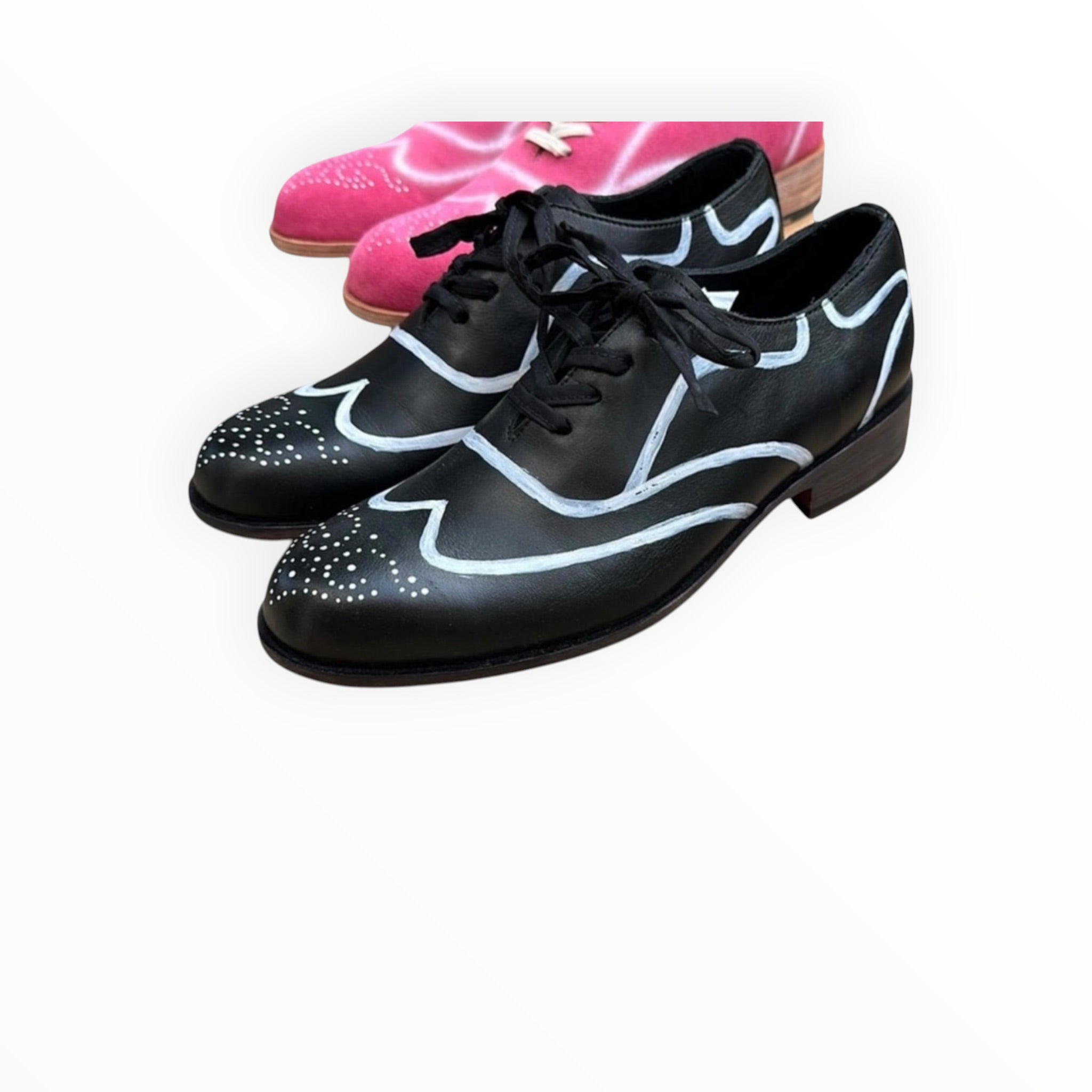 Esquival Handpainted Wingtip - Black