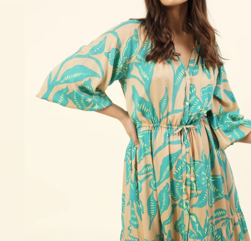 Omika Emerson Midi Dress - Lia Tropic