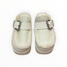 4CCCCEES Plia Anda W/Fur - White