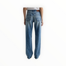AG Jeans Billie Jean Low Slung Straight Leg - Sierra Meadow