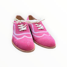 Esquival Handpainted Wingtip - Fuchsia