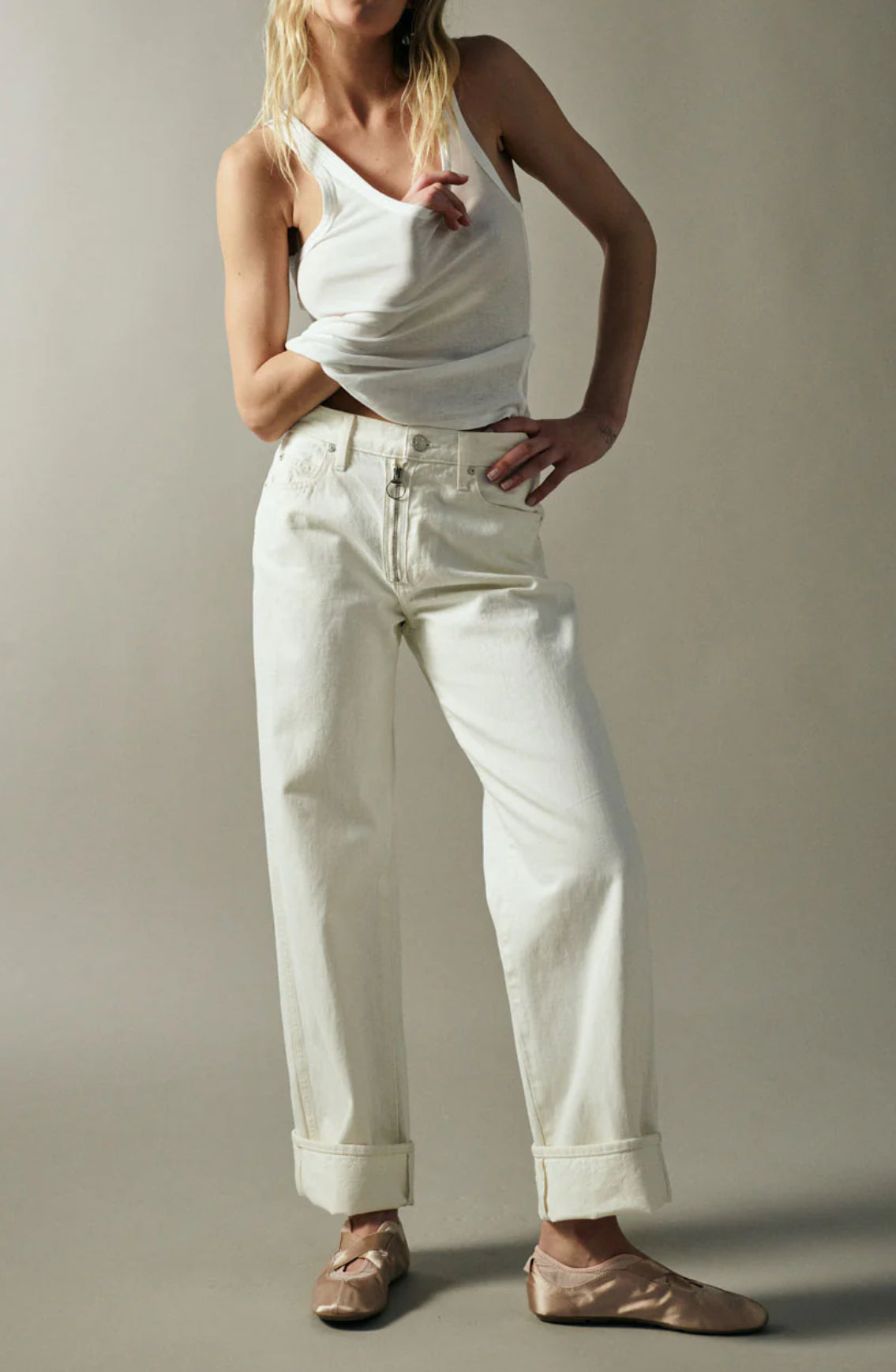 AMO Rosalind - White Lotus