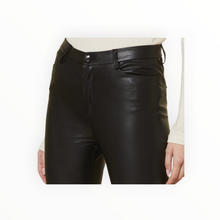 MAC Aida Kick Veagan Leather Pants - Black