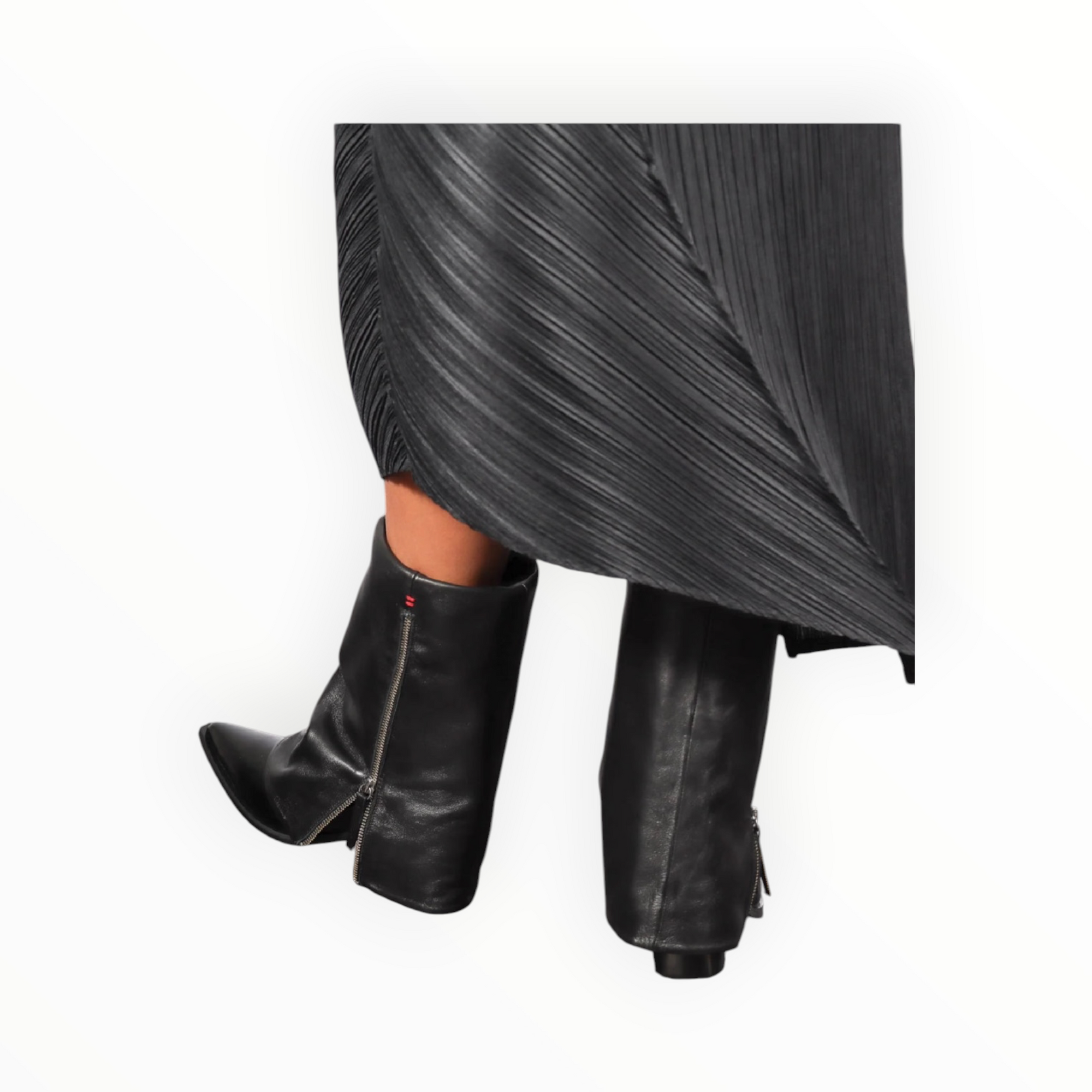 Halmanera Foldover Boot - Black