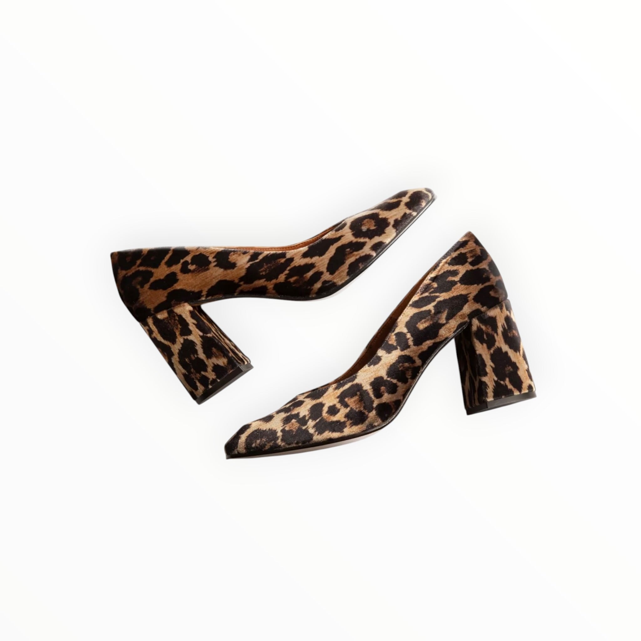 Penelope Chilvers Gamine Velvet Shoe - Brown
