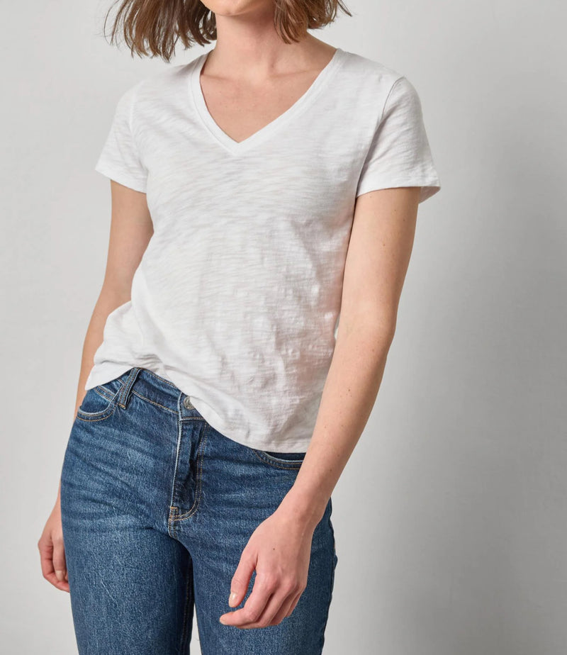 LILLA|P V Neck Back Seam Tee - White