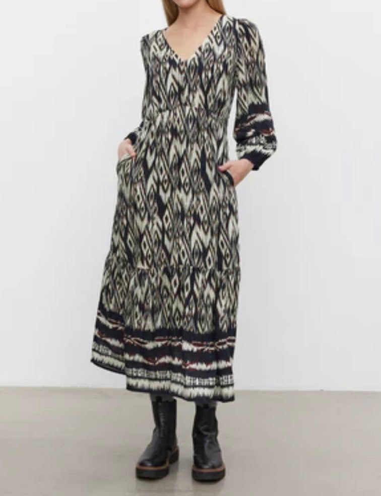 Velvet by Graham & Spencer Catherine Dress - Black/Ecru