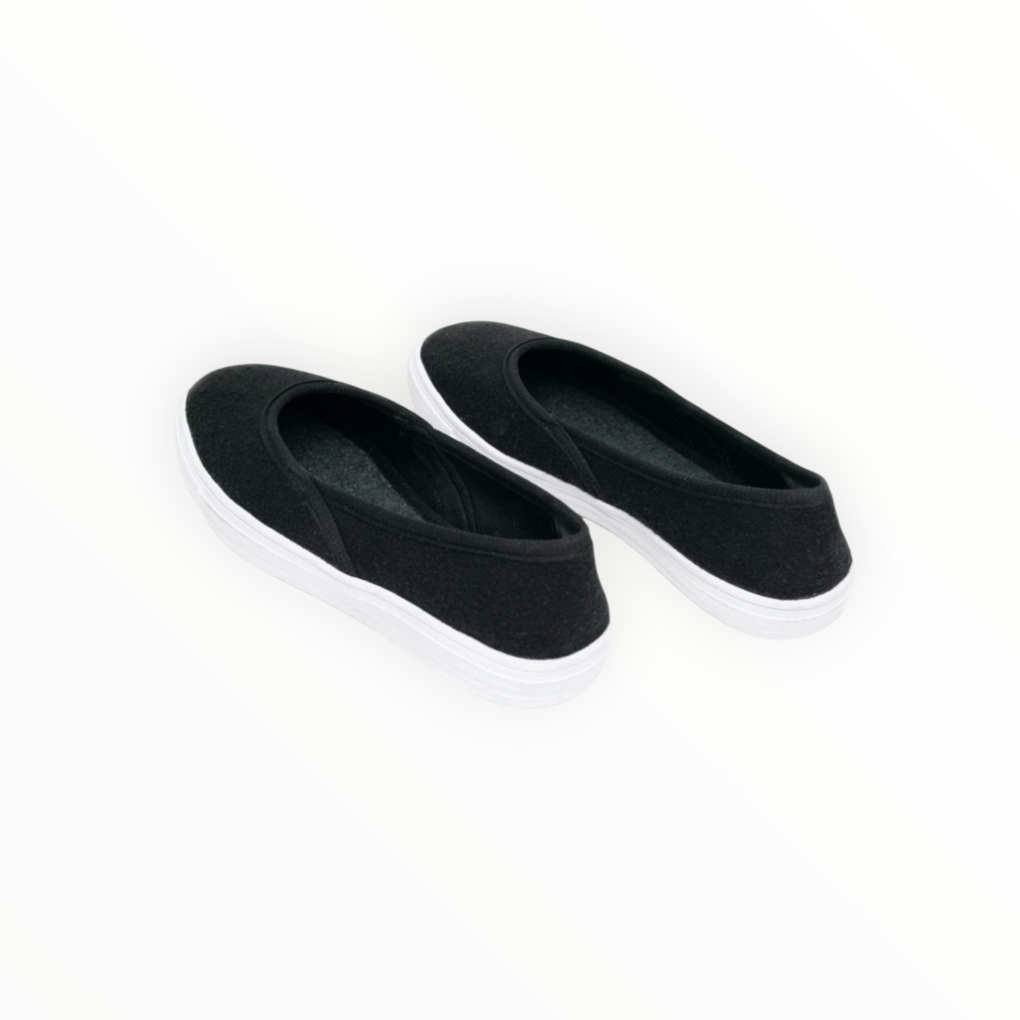 FUCHSIA Crossover Flats - Black