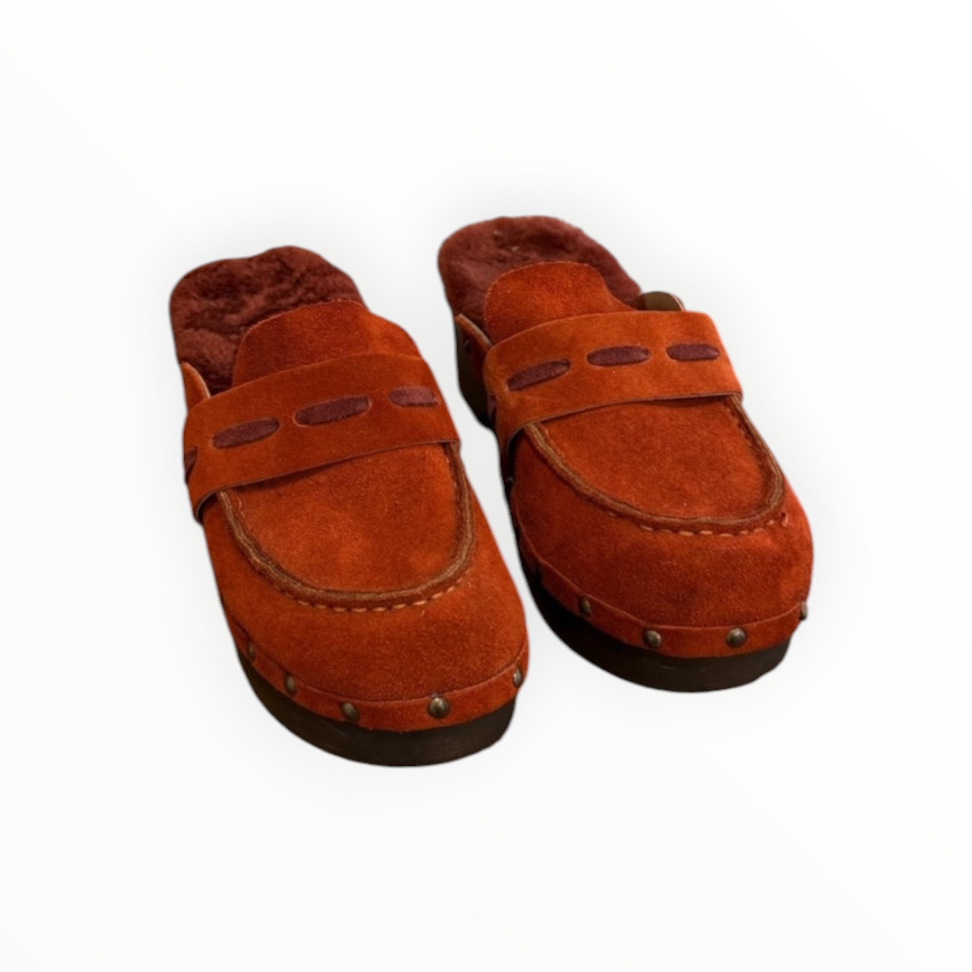 ANTiDOTi Suede Moky Clog - Rust