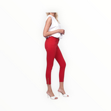 Etienne Marcel Signature Skinny Crop Pant - Red