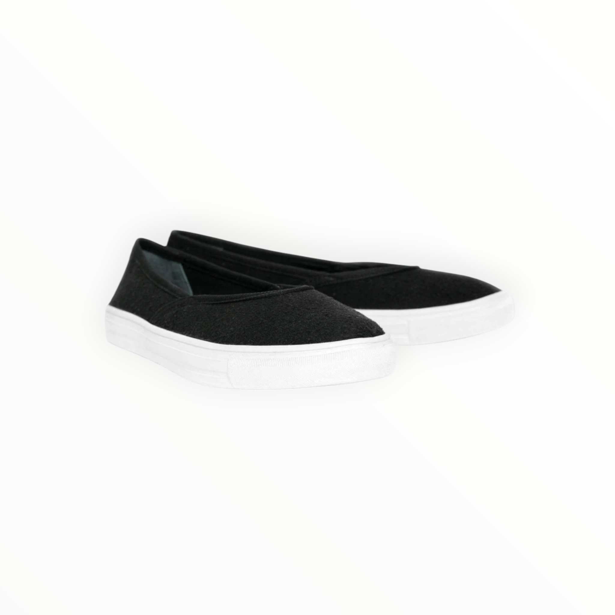 FUCHSIA Crossover Flats - Black